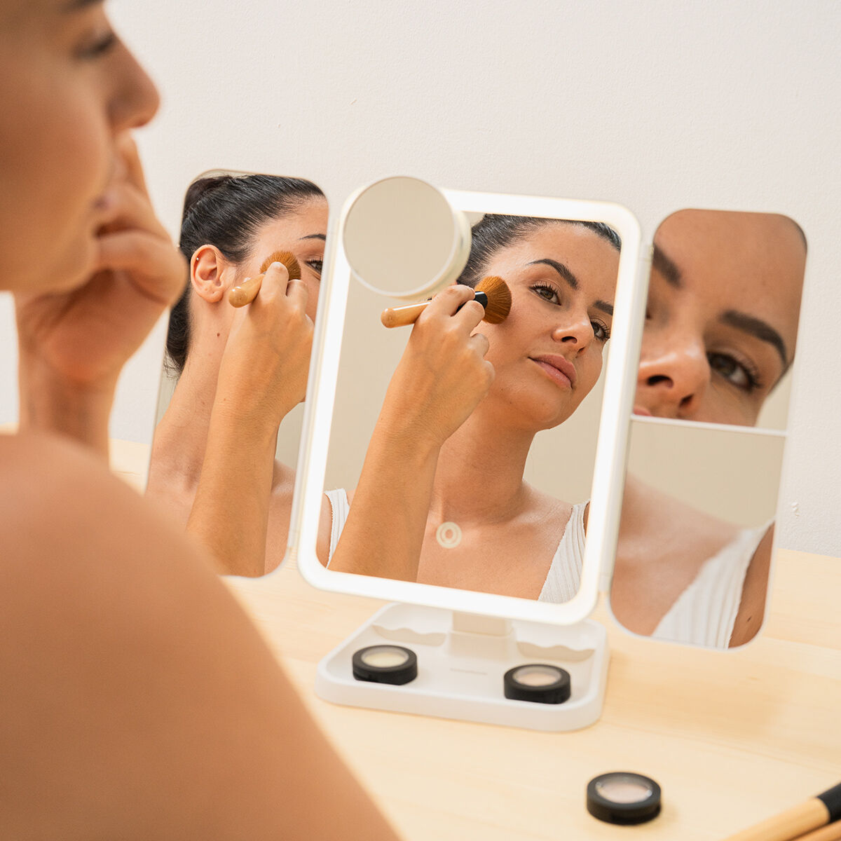 Rechargeable Triptych Makeup Mirror with Magnification and LED Light Miled InnovaGoods